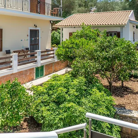 Appartamento Captain Spiros Casa Nuova 2,3 *